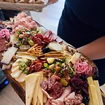 Konukevi Pinot Noir & Wine Bar