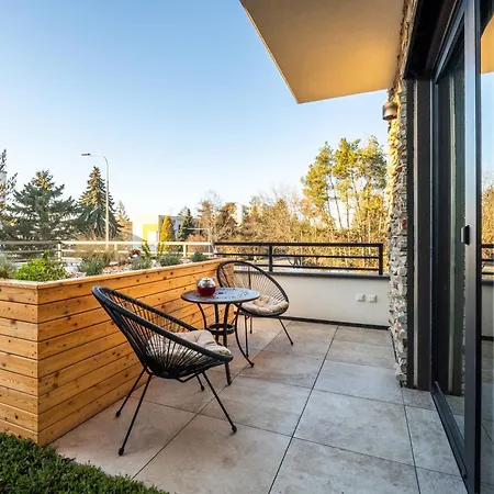 Pinot Noir & Wine Bar Guest house