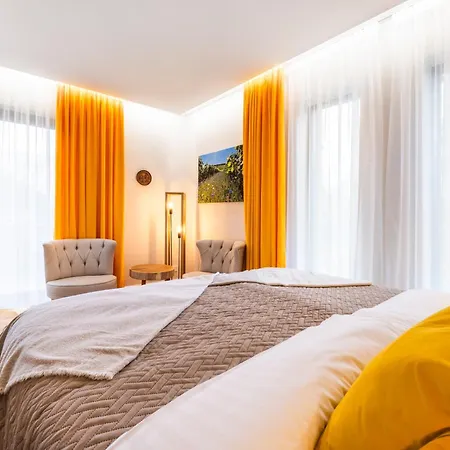 Guest house Pinot Noir & Wine Bar Nove Mesto nad Metuji