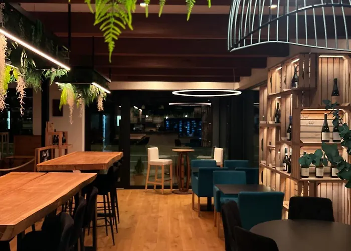 Pinot Noir Apartments&wine Bar Maison d'hôtes 3*